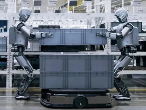 Hàng chục robot hình người đã hoàn thành khóa huấn luyện cộng tác đầu tiên: Trung Quốc chính thức bước sang một kỷ nguyên sản xuất mới