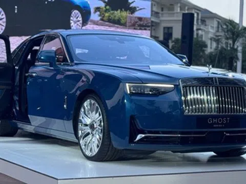 Hàng loạt mẫu xe xăng sắp dừng bán