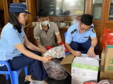 Quảng Ninh triệt phá gần 6.000 thực phẩm nhập lậu bán tràn lan trên mạng