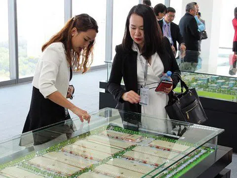 Biệt thự, liền kề Hà Nội dưới 20 tỷ đồng trở nên khan hiếm: Giới nhà giàu đang đổ tiền vào đâu?