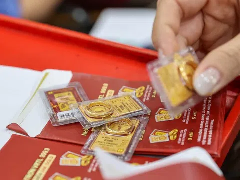 Giá vàng hôm nay 6/5/2025: Ngược chiều thế giới, SJC và nhẫn trơn giảm mạnh