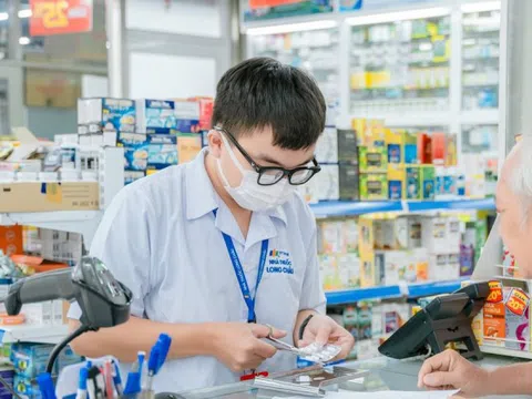 Quản lý chặt sữa giả, thuốc giả: Vinamilk, Long Châu hưởng lợi