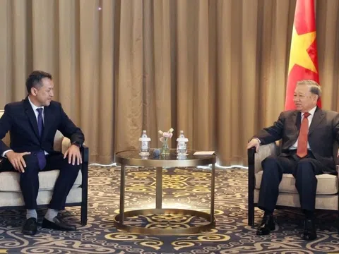 Gặp Tổng Bí thư, đại diện Tập đoàn có mặt ở 4 châu lục ngỏ ý muốn làm một việc quan trọng tại Việt Nam