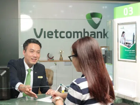 Quá nhiều khách đủ điều kiện nhận quà, Vietcombank (VCB) phải dừng một chương trình khuyến mại