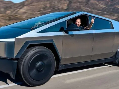 'Con cưng' từng khiến Elon Musk kiêu ngạo giờ ế chỏng chơ vì đắt đỏ, lỗi nhiều