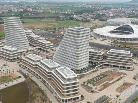 Ngắm 2 "công trình thế kỷ" vốn đầu tư ngàn tỉ đồng của Hải Phòng sắp đưa vào sử dụng
