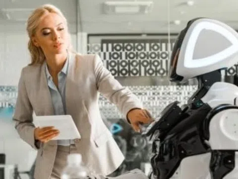 Doanh nghiệp tin tuyệt đối vào AI, sa thải hàng nghìn nhân sự bỗng nhiên phải tuyển dụng lại vì một lí do