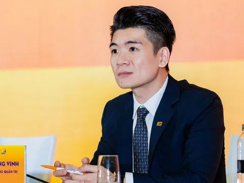Phó Chủ tịch SHB đăng trạng thái “Điều kỳ diệu sẽ xảy ra khi tin vào bản thân…" giữa lúc cổ phiếu khuấy động sàn chứng khoán