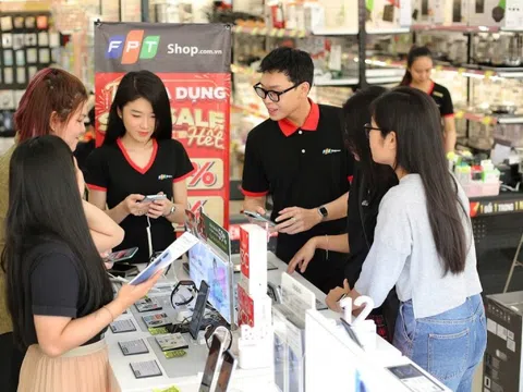 Gần 630 cửa hàng FPT Shop trở thành ‘cây ATM’ của Vietcombank: Bất ngờ với mức phí phải trả
