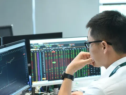 VN-Index tăng mạnh, nhà đầu tư tiếp tục xuống tiền?