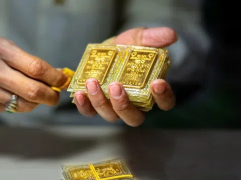 Từng lãi 1,5 tỷ USD từ vàng, tỷ phú kín tiếng đang tất tay vào thứ kim loại ít ai ngờ tới