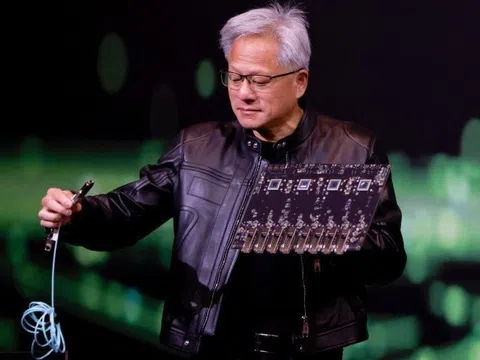 CEO Nvidia Jensen Huang: 'cấm xuất khẩu chip sang Trung Quốc là một thất bại'