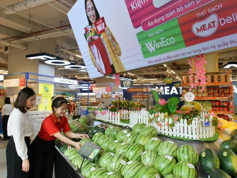 Thị trường mới nổi lên ngôi, cổ phiếu nội dẫn sóng?