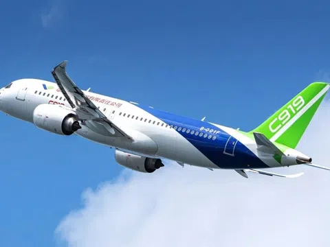 Máy bay 'made in China' từng chào hàng Việt Nam vừa có cột mốc quan trọng ở thị trường nội địa