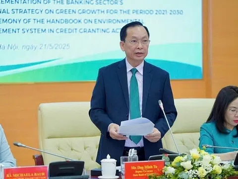 Ngân hàng Nhà nước ra mắt sổ tay quản lý rủi ro môi trường, thúc đẩy tín dụng xanh