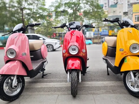 Thị trường xe máy cho học sinh, sinh viên: VinFast tăng tốc, Honda dè dặt 'tham chiến'