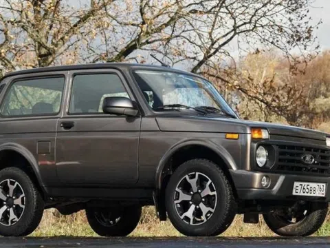 Chiếc SUV off-road của Lada giá rẻ như cho tại Việt Nam: Thiết kế quen thuộc, trang bị lại là điều đáng bàn