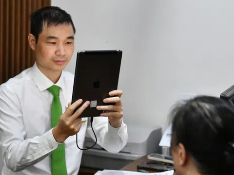 Từ 1/7, dừng mọi giao dịch tài khoản doanh nghiệp nếu chưa sinh trắc học