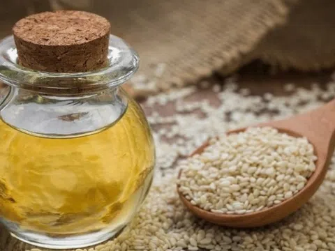 Nhiều gia đình Việt có 'vàng lỏng' trong bếp mà không biết, chỉ một muỗng mỗi ngày tốt gấp bội tổ yến