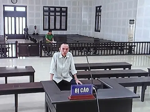 Dùng danh xưng luật sư "giăng bẫy" giấc mơ đổi đời