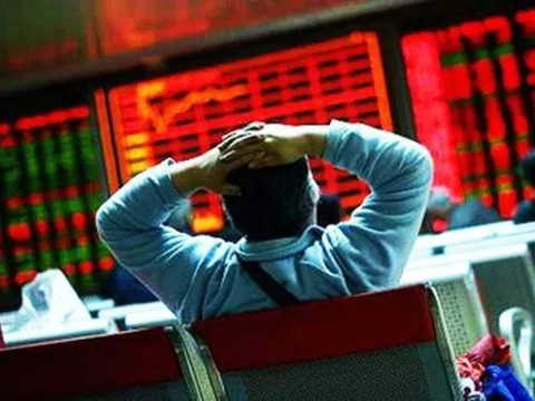 Khối ngoại miệt mài bán ròng gần 3.000 tỷ tuần cuối tháng 5, một mã Bluechips bị "xả" mạnh
