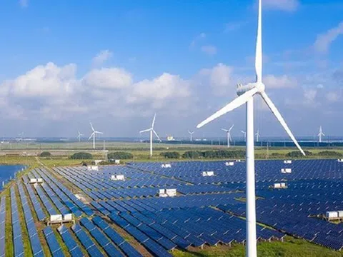 Đề xuất xây dựng 2 trung tâm công nghiệp, dịch vụ năng lượng tái tạo liên vùng