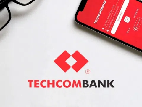 Từ nay, Techcombank (TCB) giảm 2 loại phí quan trọng