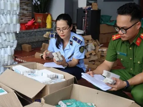 Gần 300 mỹ phẩm bị rút công bố chỉ trong một ngày: Doanh nghiệp sai phạm liệu có thoát lưới pháp luật?