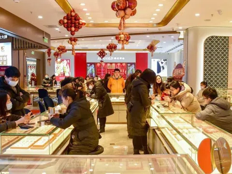 Vàng: Từ dự trữ truyền thống đến vũ khí tài chính hiện đại