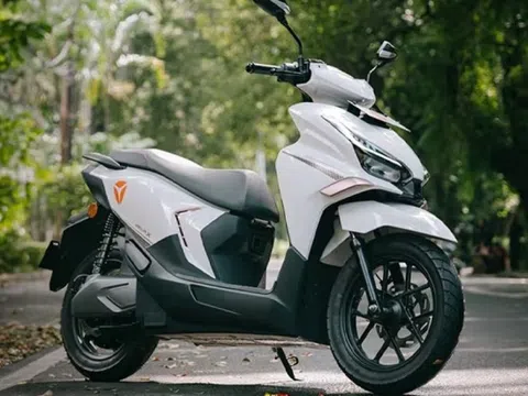 Tân binh xe điện Yadea Velax ra mắt tại Việt Nam, 'khè trực tiếp' Honda Icon e: với mức giá dưới 30 triệu đồng