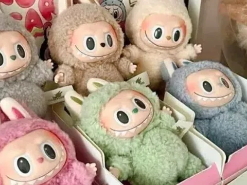 Labubu hot toàn cầu, hải quan Trung Quốc thu giữ hàng loạt búp bê xách tay tại biên giới