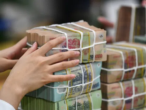 Lãi suất ngân hàng hôm nay 4/6/2025: Nhà băng đồng loạt điều chỉnh kỳ hạn dài