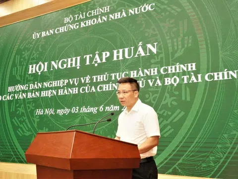 Ủy ban Chứng khoán đẩy mạnh triển khai cắt giảm, đơn giản hóa thủ tục hành chính