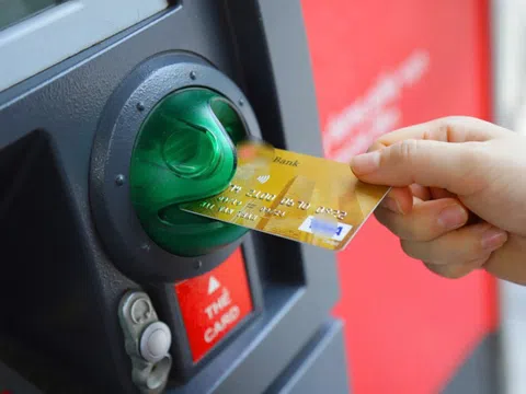 Từ 1/6, có ngân hàng ngừng vĩnh viễn loại giao dịch này, ai còn dùng sẽ bị từ chối