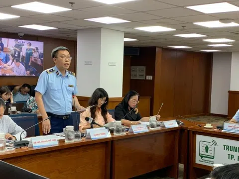 Quản lý thị trường nói gì việc hàng giả 'đại náo' Saigon Square?