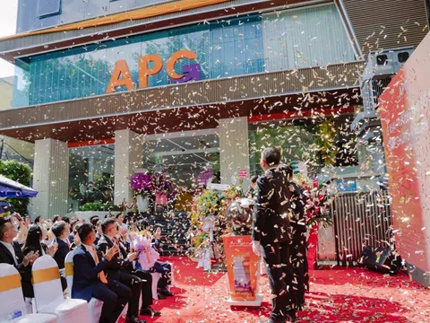 Đẩy mạnh tái cấu trúc, Chứng khoán APG khai trương trụ sở mới