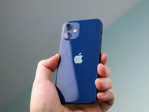 Giá mẫu iPhone này đang "chạm đáy": Đập hộp chưa đến 10 triệu đồng, nhiều lựa chọn hấp dẫn