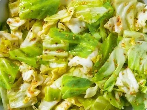 Loại rau giàu vitamin C, 'rẻ bèo' khắp chợ Việt: Cực đắt hàng tại Nhật Bản, giá cao ngỡ ngàng