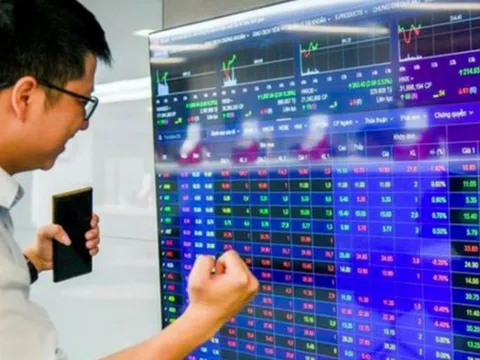 Chuyên gia VPBankS: Nhà đầu tư nên phân bổ tiền mua vào những phiên giảm, hạn chế đu theo những phiên tăng mạnh