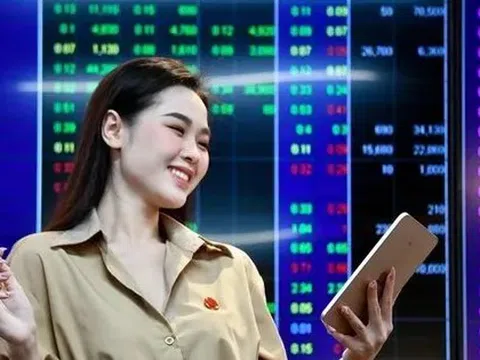 Chứng khoán tăng cao nhất hơn 3 năm qua