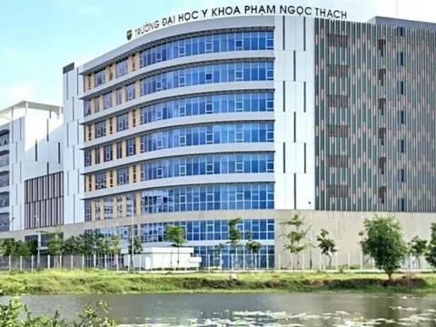 Trường Đại học đào tạo ngành Y hàng đầu ở phía Nam tăng 300 chỉ tiêu tuyển sinh, lần đầu xét tuyển môn tiếng Anh