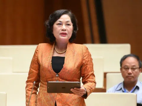 Khi đất nước 'khát' vốn cho siêu dự án, Thống đốc NHNN nói gì?