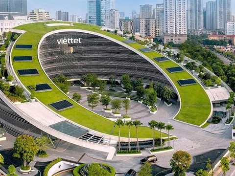 Viettel lãi kỷ lục hơn 54.000 tỷ, lương bình quân cũng tăng lên 33,5 triệu đồng/tháng