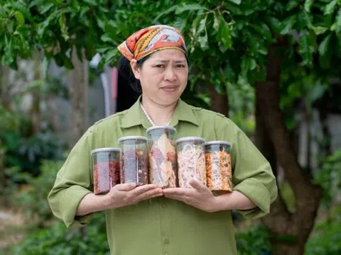 Bà Tuyết lên tiếng về thông tin khóa giỏ hàng