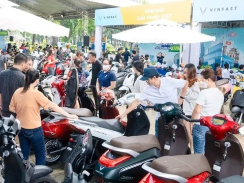 Chỉ vài tiếng nữa, VinFast sẽ tổ chức đổi xe xăng lấy xe điện, khách hàng sắp nhận loạt quyền lợi khủng