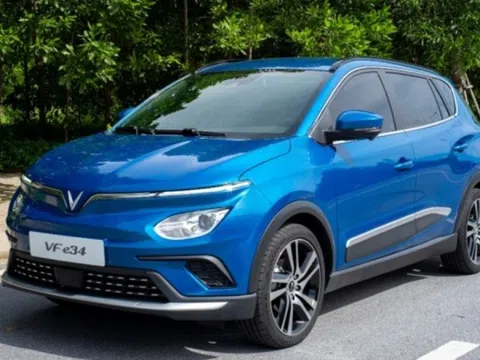 Người thật việc thật: Xe điện VinFast chạy dịch vụ 160.000 km chỉ chai pin 1%, phí bảo dưỡng càng gây sốc