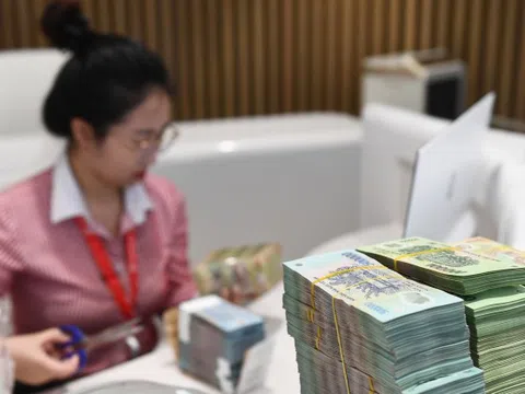 Lãi suất ngân hàng hôm nay 1/7/2025: Nhà băng mở màn tăng lãi suất trong tháng 7