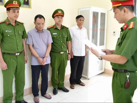 Giám đốc công ty Athena tại Phú Thọ bị bắt vì sản xuất hàng loạt kem chống nắng và mỹ phẩm giả