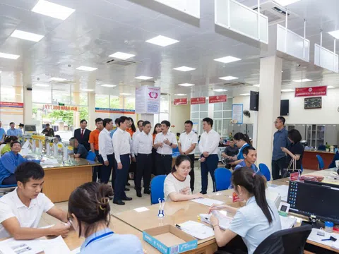 FPT cùng Quảng Ninh triển khai mô hình chính quyền 2 cấp và Trung tâm PVHCC một cấp