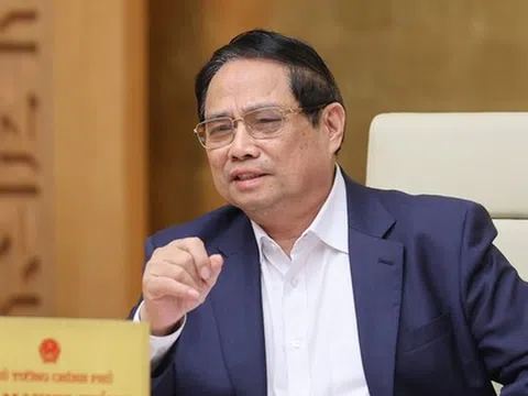 Thủ tướng yêu cầu NHNN khẩn trương xem xét gỡ bỏ công cụ room tín dụng, điều hành theo cơ chế thị trường